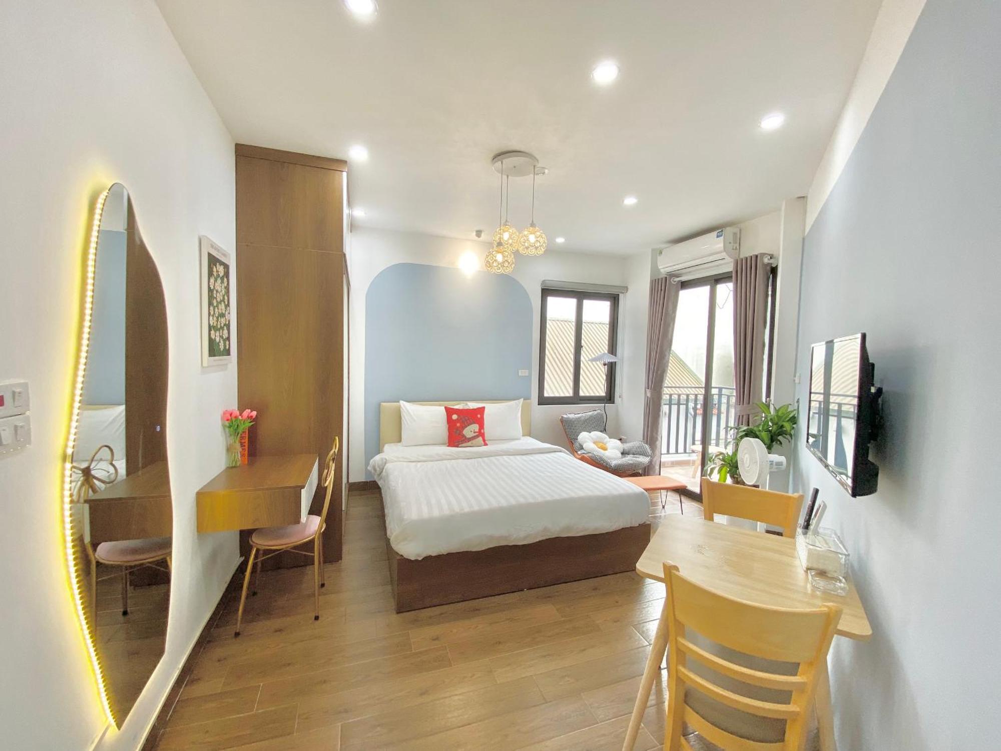 T98 Westlake Trich Sai - Tay Ho Center Lake View Studio Hanoi Exterior photo