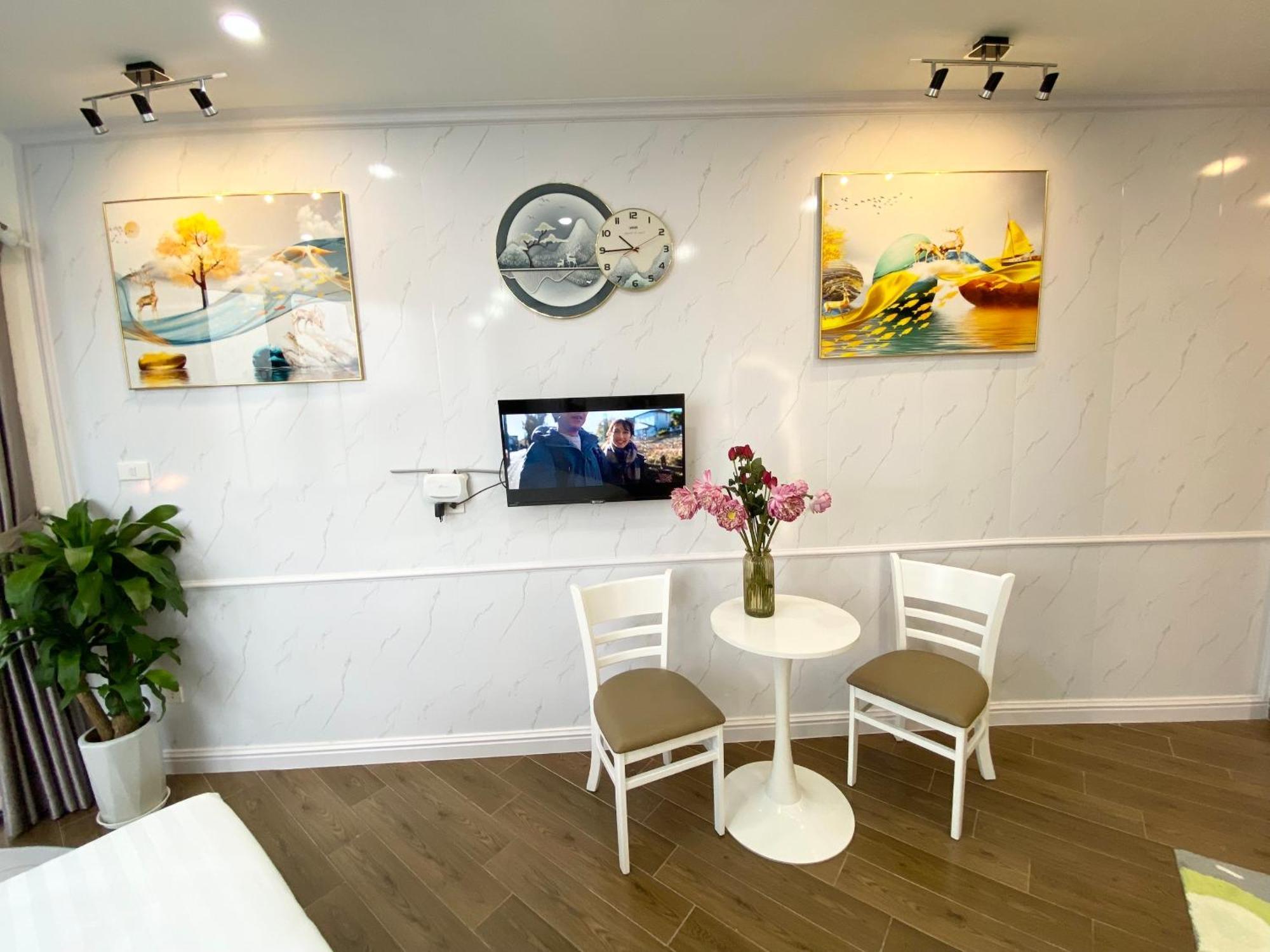 T98 Westlake Trich Sai - Tay Ho Center Lake View Studio Hanoi Exterior photo